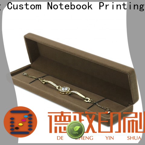 custom packaging boxes