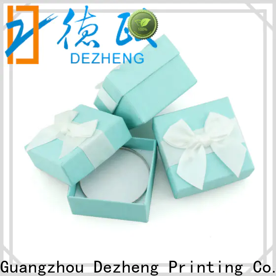Dezheng factory kraft paper gift box Suppliers