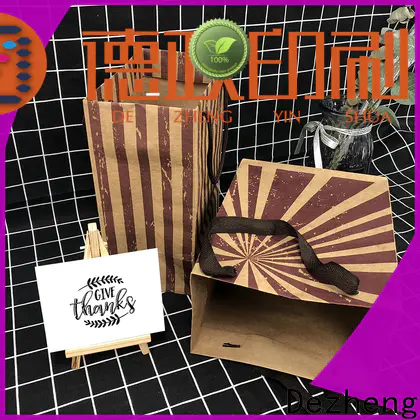 Dezheng kraft paper gift box customization